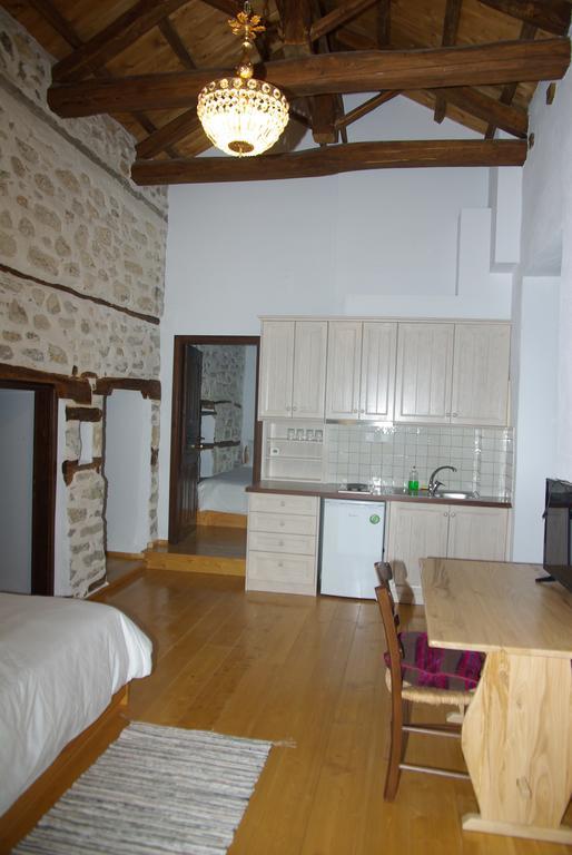 Sabouko Guest House วิซิตซา ภายนอก รูปภาพ